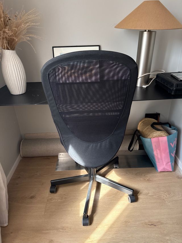 Sedia da scrivania nera