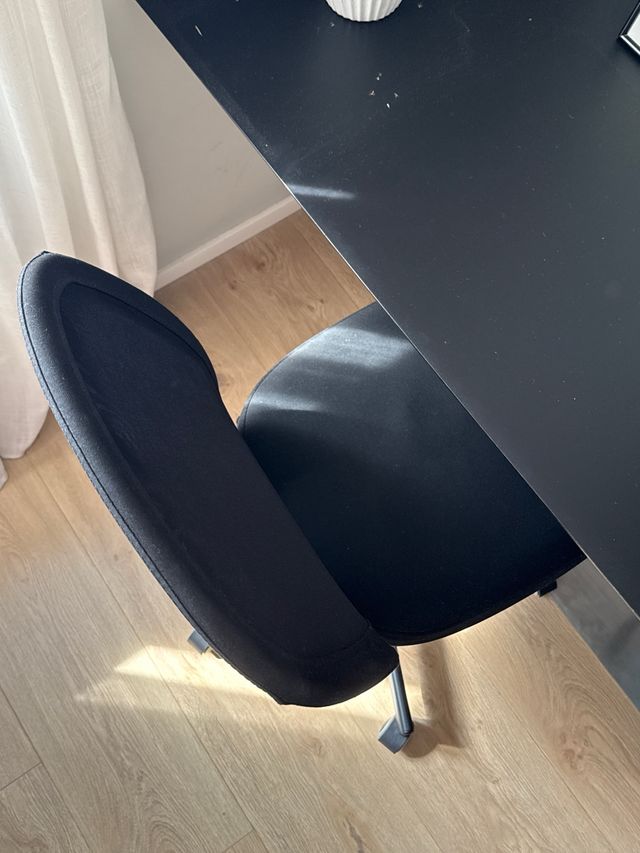 Sedia da scrivania nera