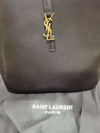 Bolso YSL Hobo tamaño mediano
