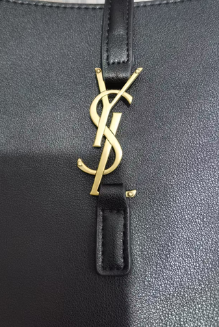 Bolso YSL Hobo tamaño mediano