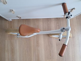 Bicicleta sin pedales Rebelkidz 12