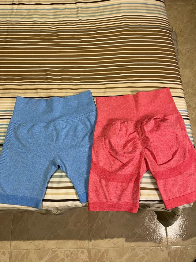 Conjunto de shorts deportivos mujer