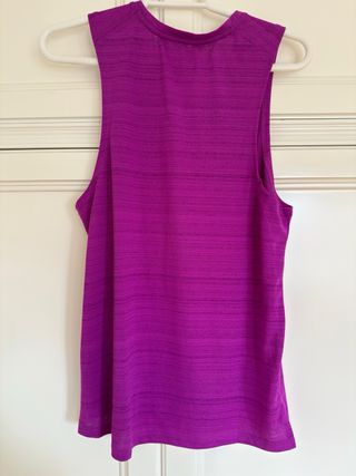 Camiseta Nike Running Morada Mujer