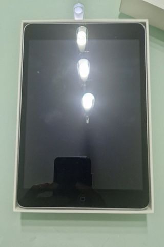 Apple iPad Mini Plata Nuevo