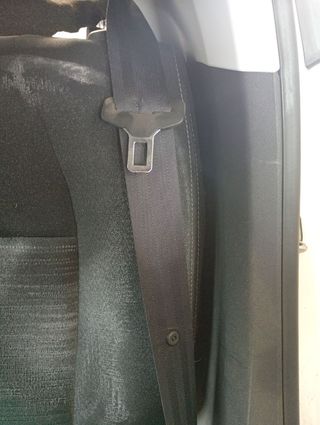 JUEGO CINTURONES TRASERO PEUGEOT 208