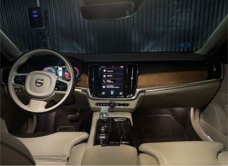 Volvo V90 2020