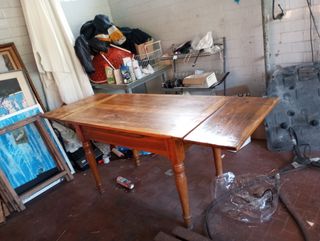 Tavolo in legno massello