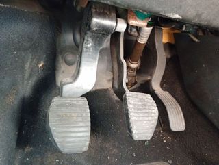 PEDALERA COMPLETA PEUGEOT 208