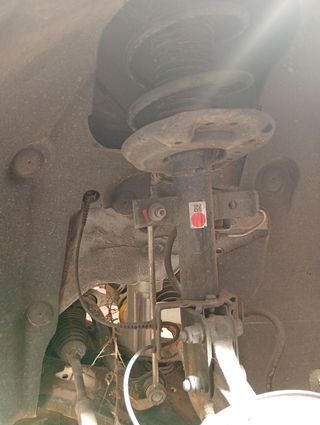 AMORTIGUADOR DELANTERO DERECHO RENAULT CLIO V