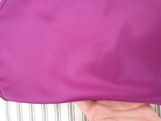 Camisón satinado morado