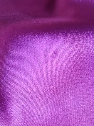 Camisón satinado morado