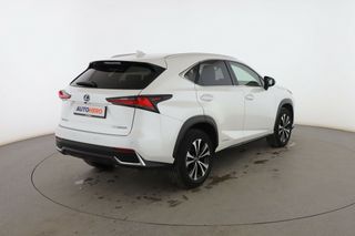 Lexus NX 300h Premium