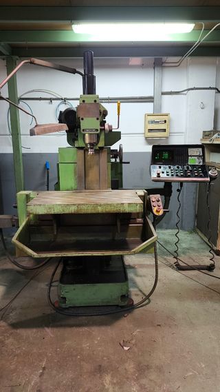 Fresadora universal Deckel FP4A