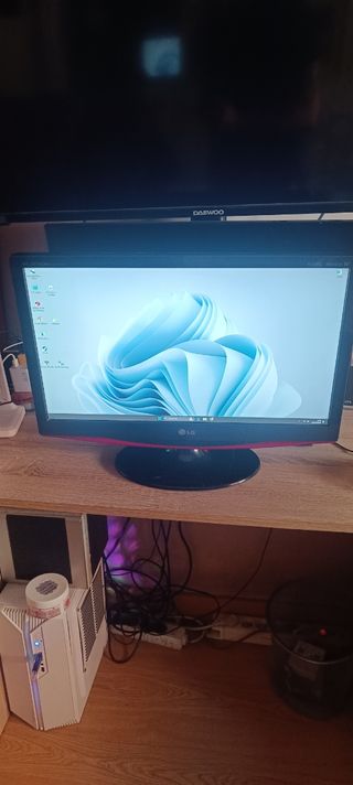 Monitor LG M227WDP-PC