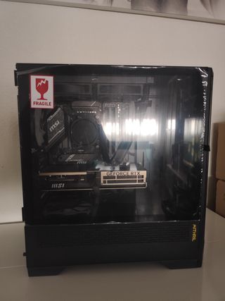 PC Gaming + Teclado y Ratón Krom