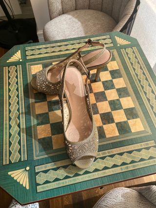 Zapatos de fiesta dorados/plateados talla 39