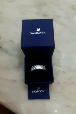 Anillo Swarovski 