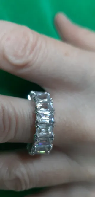 Anillo Swarovski 
