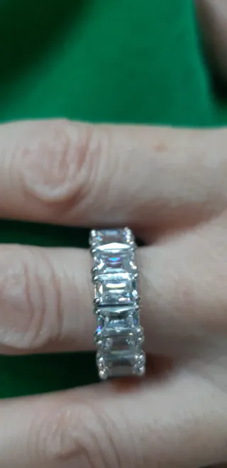 Anillo Swarovski 