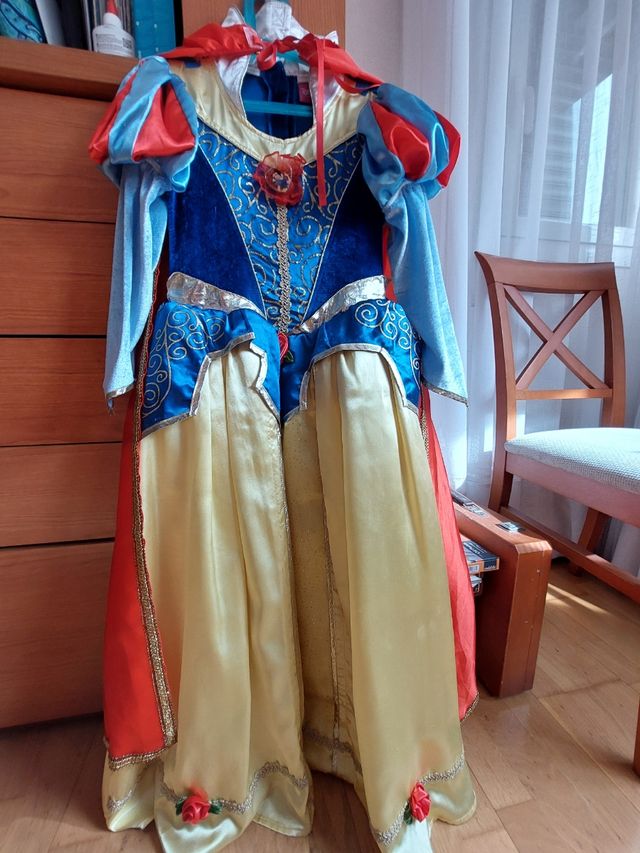 Traje Blancanieves Niña largo vestido 110cm.