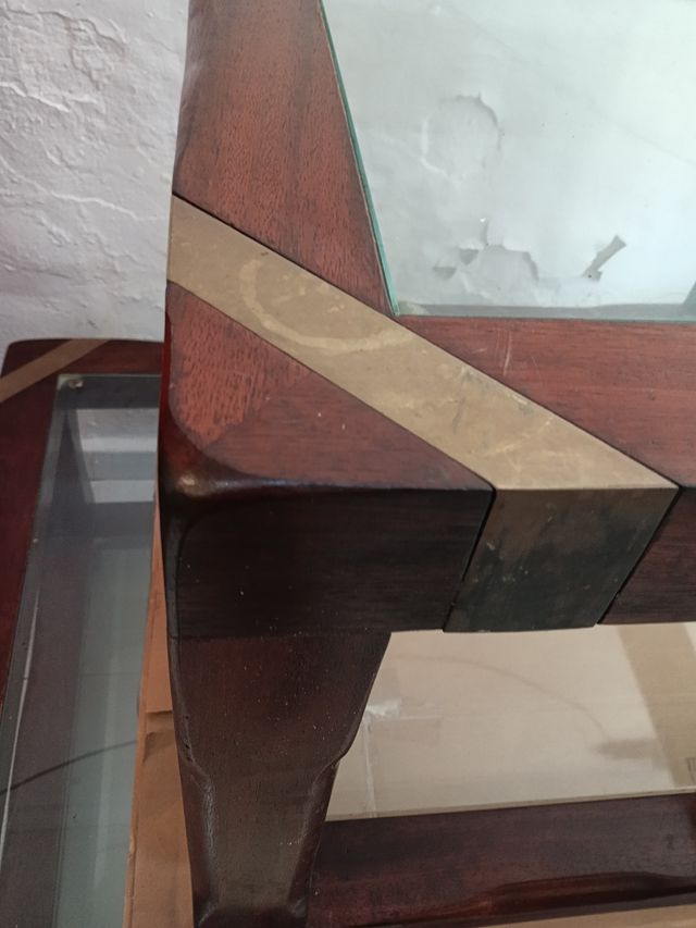 Dos mesas de centro en roble  y cristal años 80s.