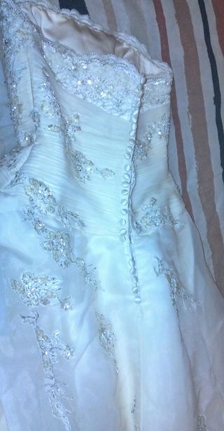 Vestido de Novia Blanco con Pedrería