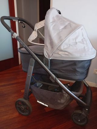 Carrito y sillita bebé Uppababy Cruz