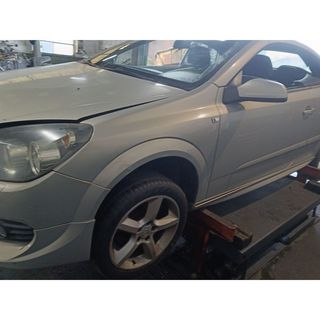 Despiece Opel Astra H Twintop 2006