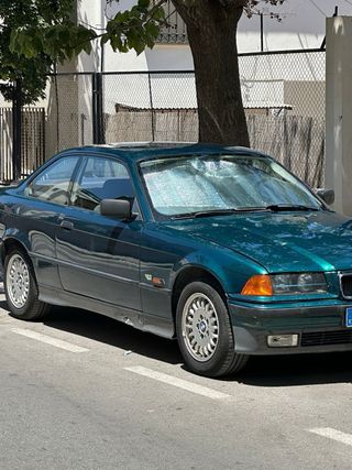 🚗 BMW E36 328i Coupé — 9.300 €