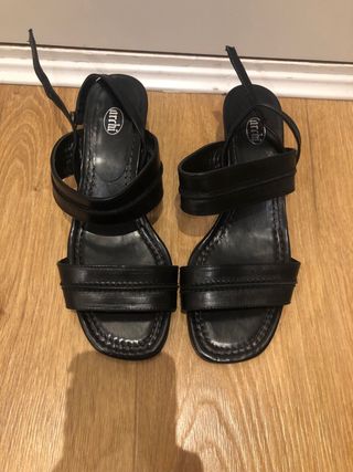 Sandalias de piel