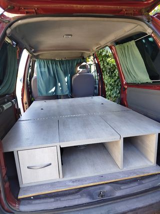Mueble camper y colchón a medida