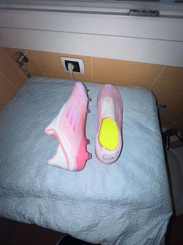 Scarpe calcio Adidas F50 Rosa/Bianche