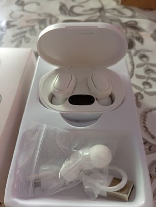 Auriculares JBL Bluetooth Pequeños