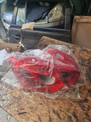 2 Pilotos Traseros Seat Ibiza