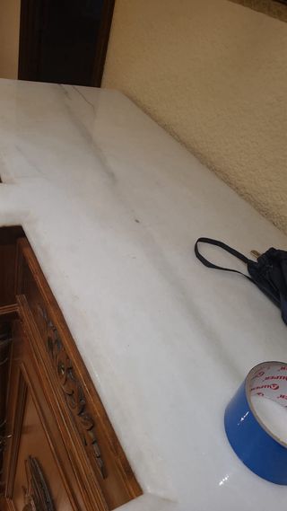 Cómoda S. XIX Mármol y Madera. Restaurada.