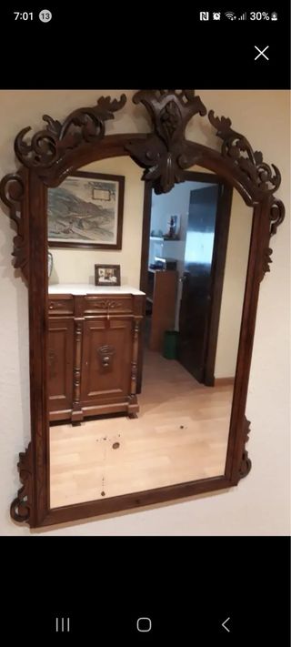 Cómoda S. XIX Mármol y Madera. Restaurada.