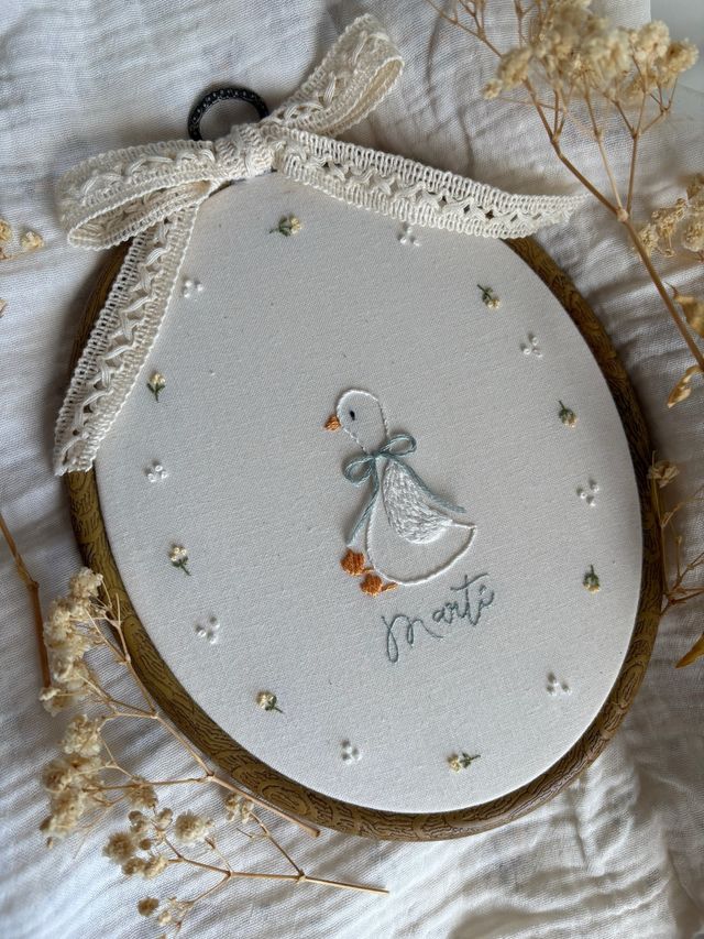 Bastidor bordado personalizado nombre infantil