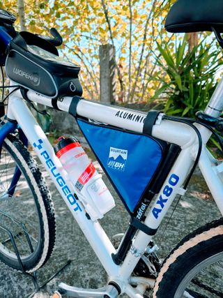Bicicleta Peugeot AX 80 Shimano + Accesorios