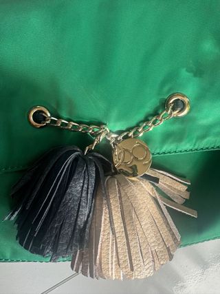 Bolso Purificación García verde y dorado