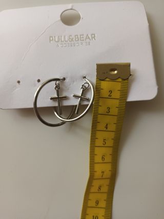 Pendientes Aro Cruz Pull&Bear Plata