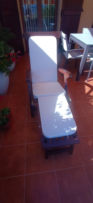 2 lettini in legno di teak