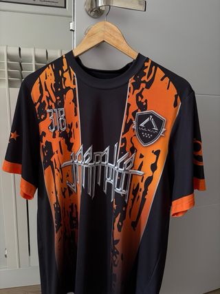 Camiseta Vulkan x Jarfaiter 