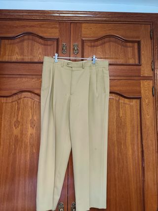 Pantalones de vestir beige