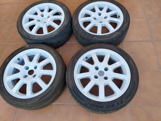 Llantas blancas 206 