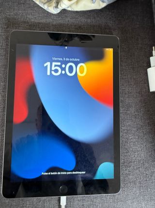 Apple iPad 6ª Gen 32GB Plata