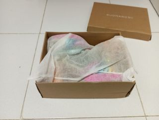 Sandalias Benavente tacón cuadrado fiesta