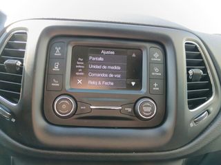 Jeep Compass Longitude FWD