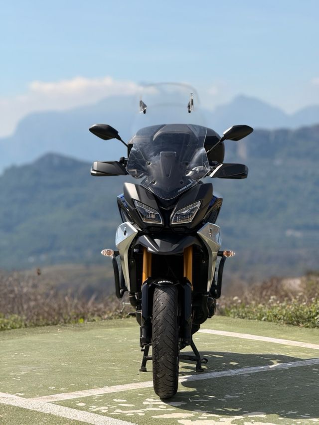 Yamaha Tracer 900 GT + Topcase SHAD SH58x