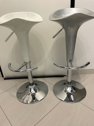 set Sgabelli con extra sgabello