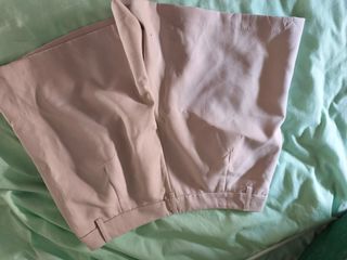 Pantalones beige